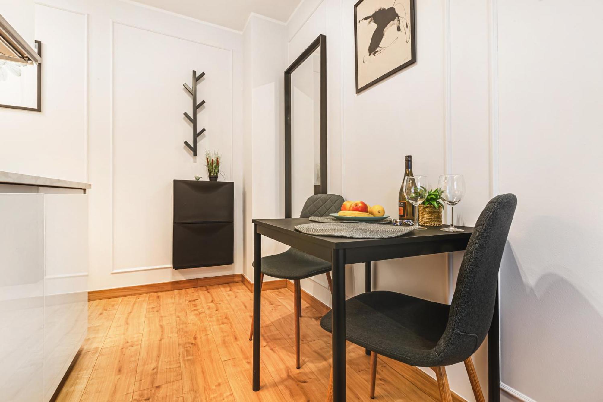 Stylowe Apartamenty W Centrum 브로츠와프 외부 사진