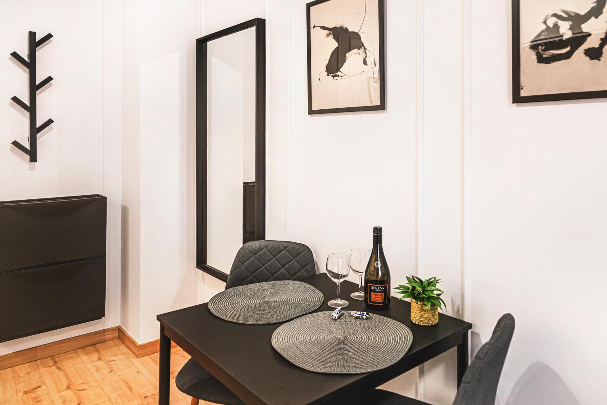 Stylowe Apartamenty W Centrum 브로츠와프 외부 사진