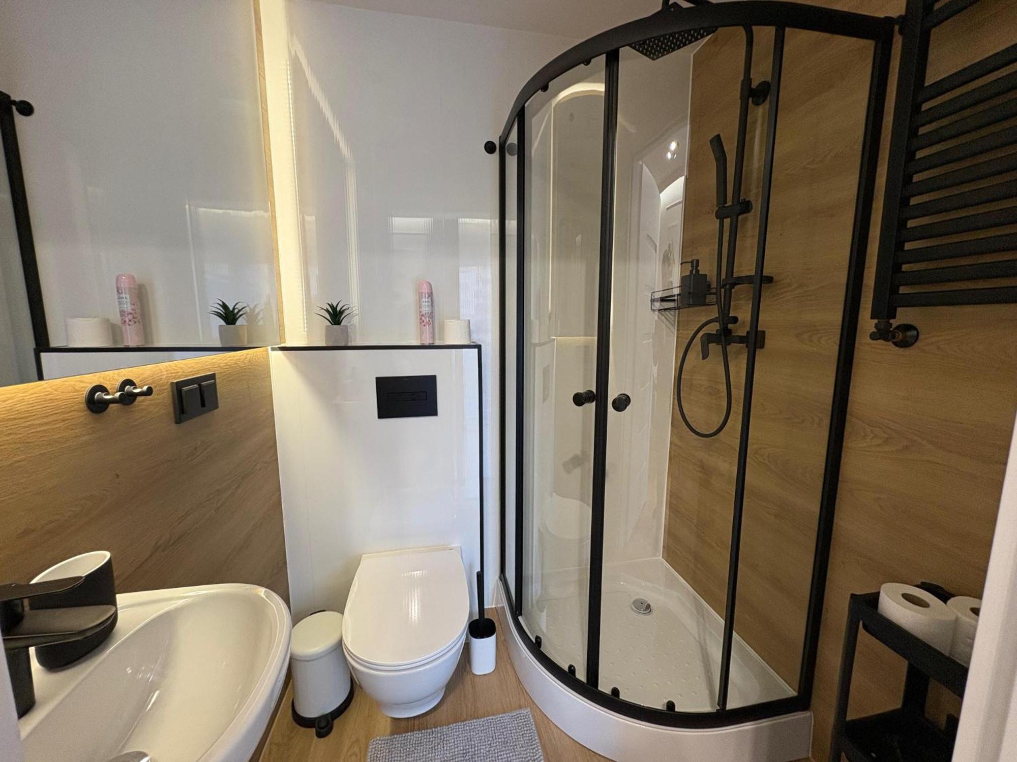 Stylowe Apartamenty W Centrum 브로츠와프 외부 사진